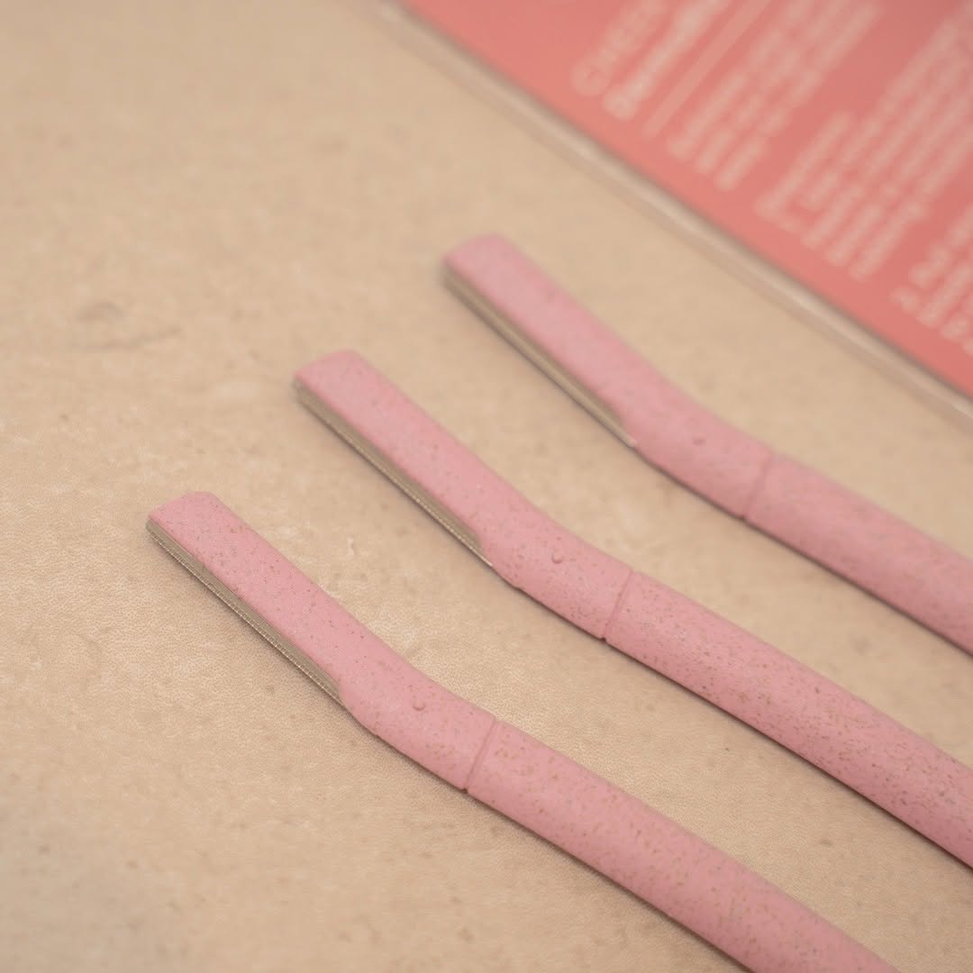 PinkGen Facial Razor ™